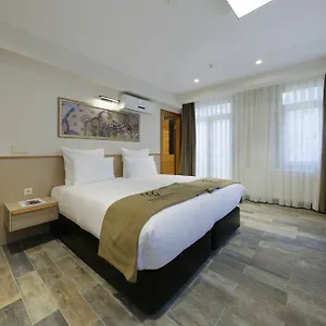 3* Hotel Nishant Hotel